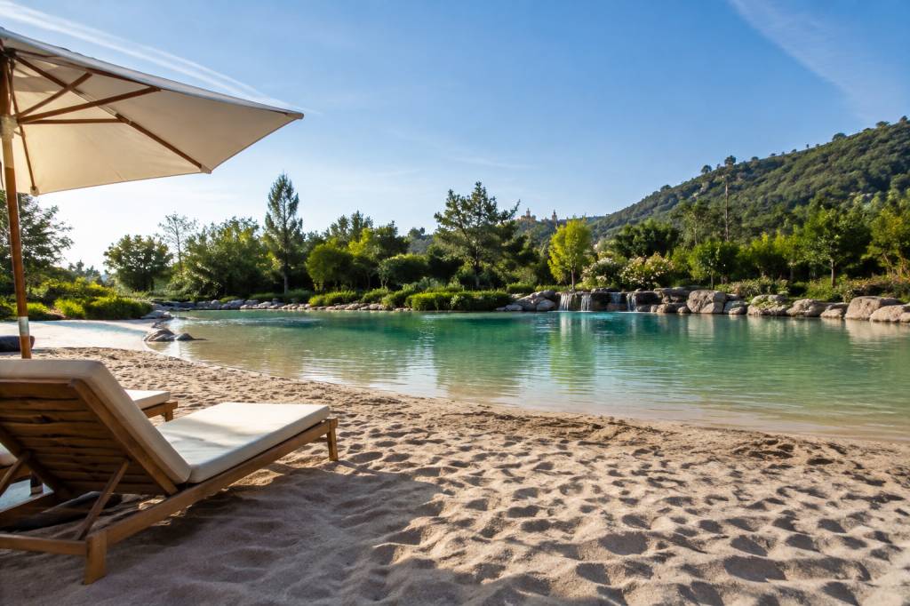 Piscina con sabbia in Lombardia: le migliori oasi per una giornata di relax immersi nella natura